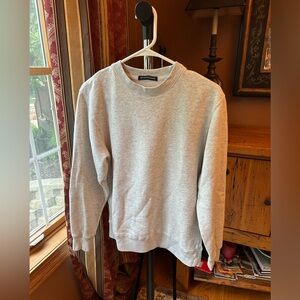 Brandy Melville gray crewneck sweatshirt